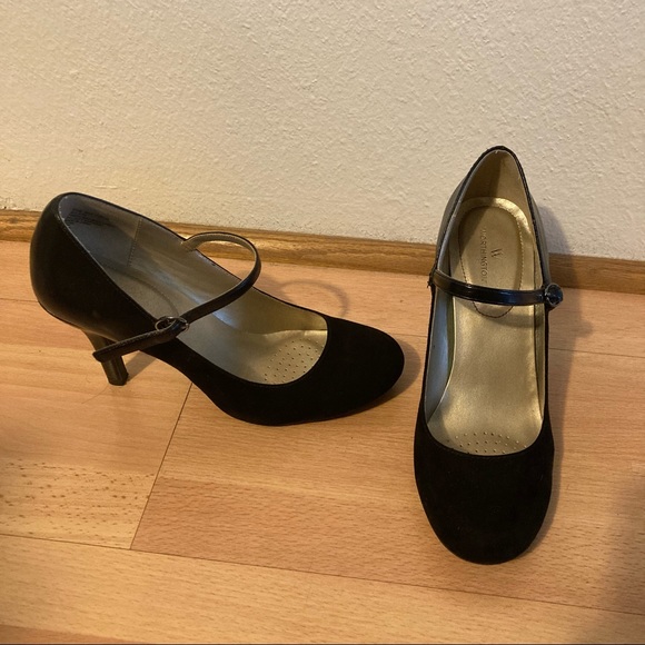 SOLD ❌ Worthington Black Heels - Picture 7 of 7